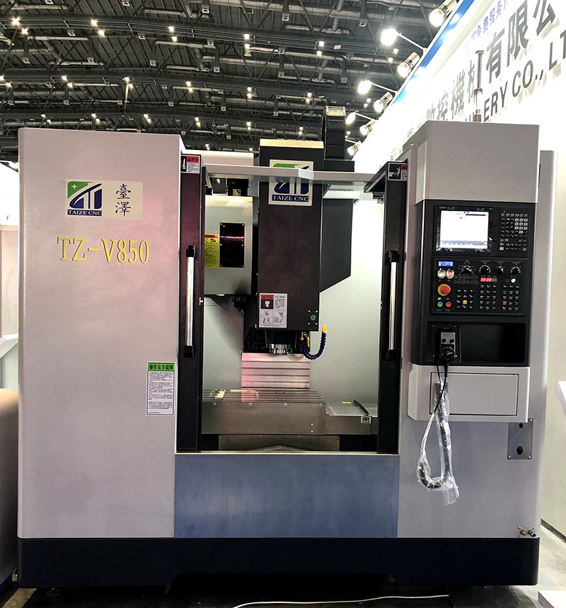 Three axis rail vertical machining center TZ-V850