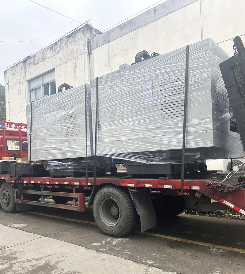 Taize vertical machining centers