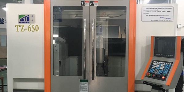 Delivery of Taize CNC high-speed engraving and milling machine TZ-650 to customers