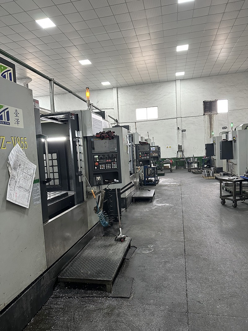Taize CNC machining centers 02