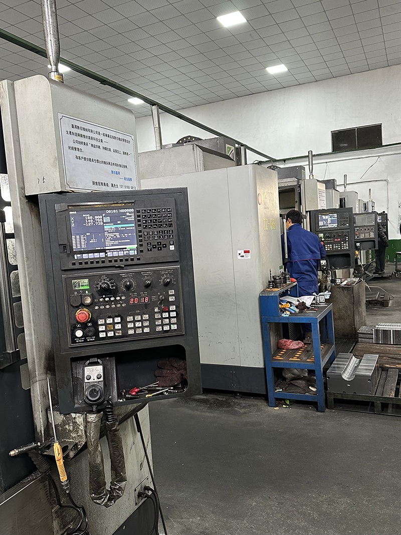 Taize CNC machining centers 03