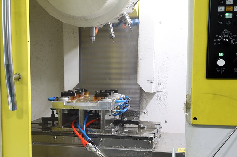 Drilling and Tapping Machining Center TZ-T6