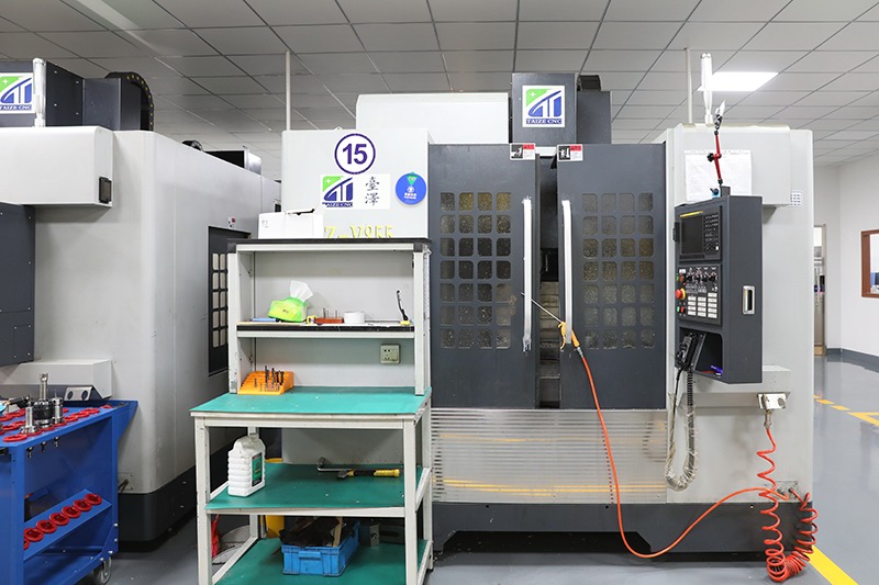 CNC three-axis vertical machining center TZ-V855